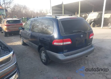 2002 Toyota Sienna Xle z USA, uszkodzony, nr VIN 4T3ZF13CX2U417528